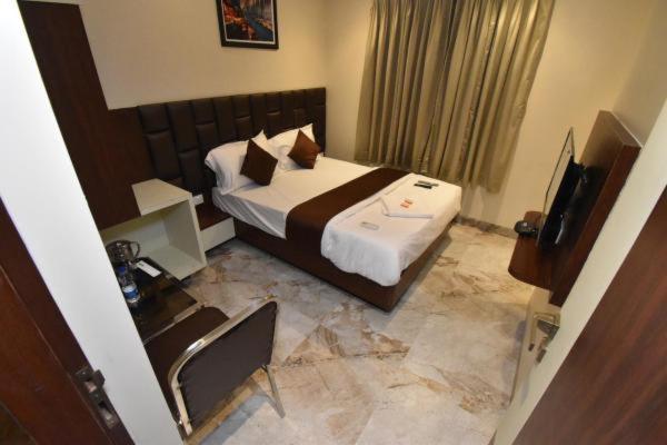 Hotel Swagath Residency Rabale Navi Mumbai Exterior foto