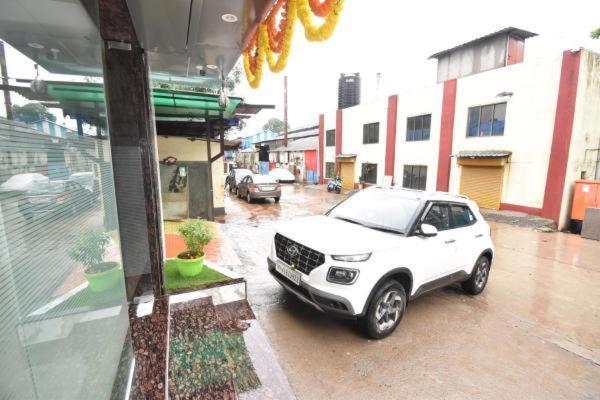 Hotel Swagath Residency Rabale Navi Mumbai Exterior foto